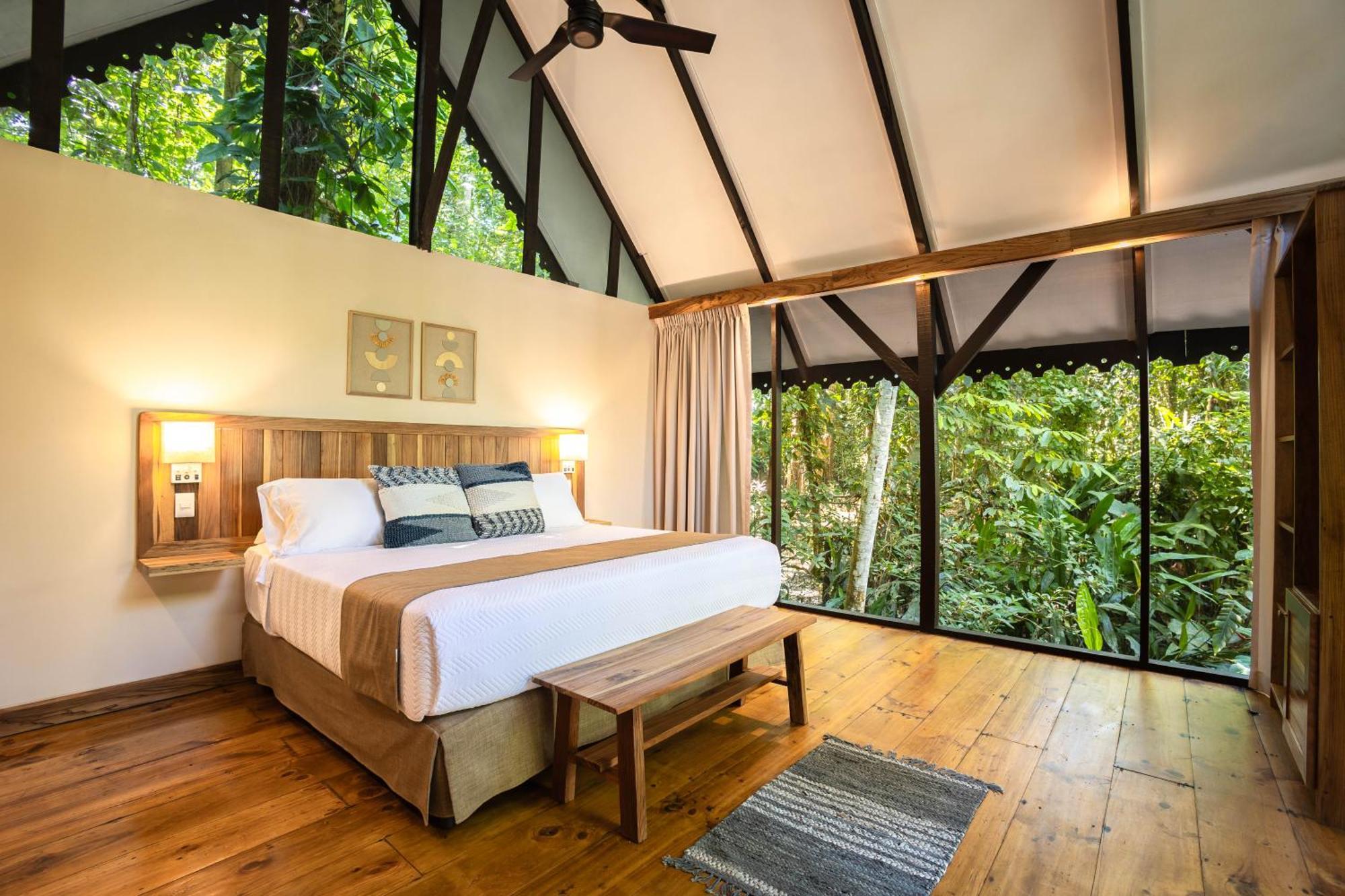 Almonds & Corals Boutique Hotel Puerto Viejo de Talamanca Екстериор снимка