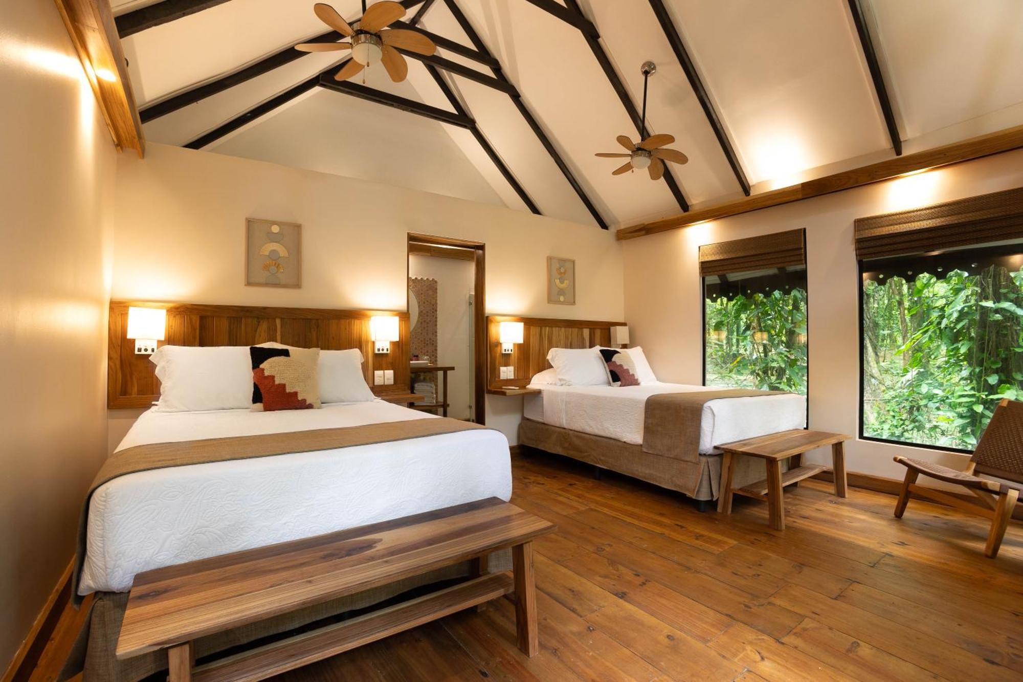 Almonds & Corals Boutique Hotel Puerto Viejo de Talamanca Екстериор снимка