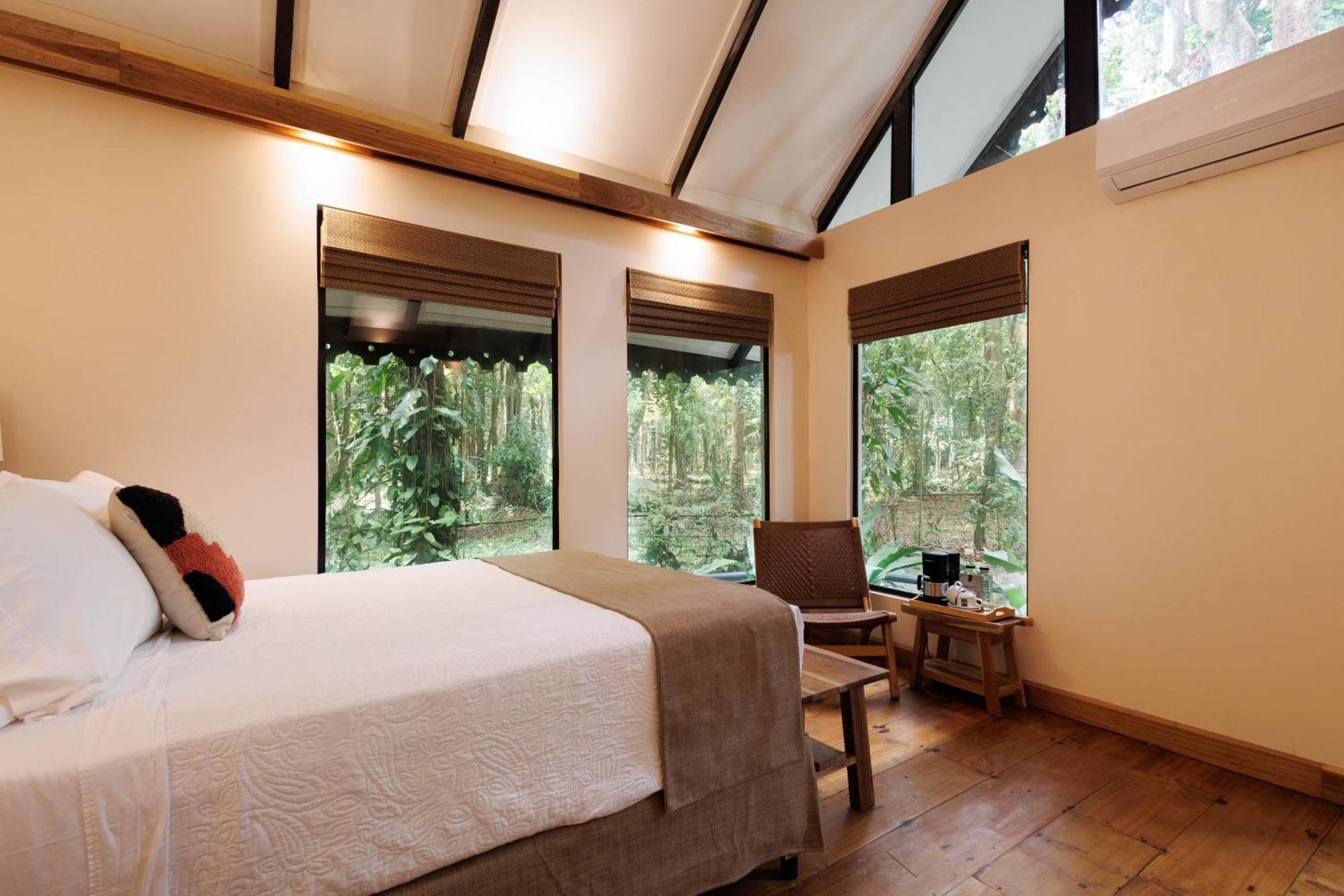 Almonds & Corals Boutique Hotel Puerto Viejo de Talamanca Екстериор снимка