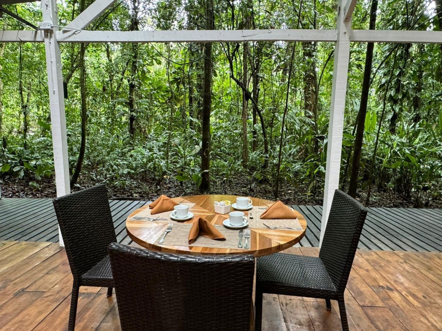 Almonds & Corals Boutique Hotel Puerto Viejo de Talamanca Екстериор снимка